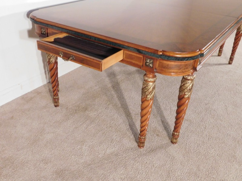 HENREDON Grand Provenance Dining Table gallery
