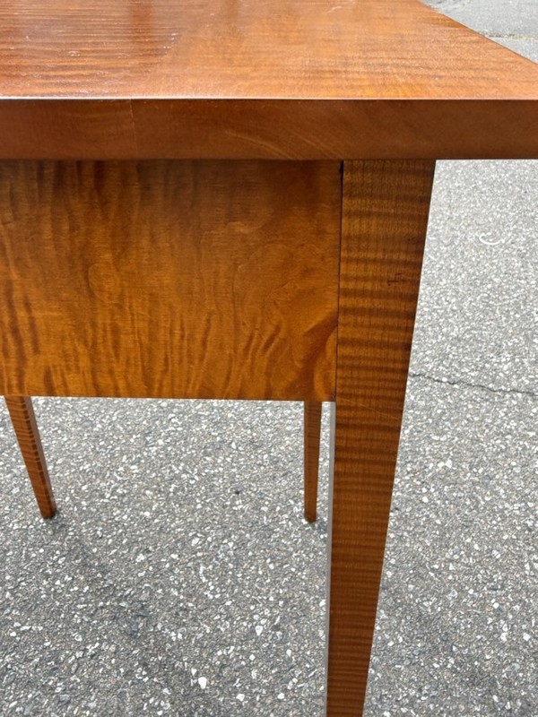 Vintage hand crafted tiger maple table or stand in the Hepplewhite style of 1790 gallery