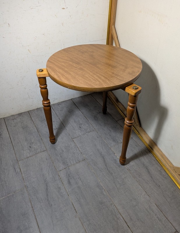 Vintage Mid Century Modern Rustic Country Round Pedestal Table Plant Stand Wood