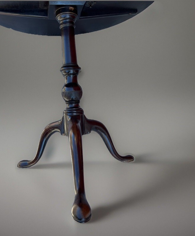 Antique English Mahogany Tilt Top Table, C 1760 gallery