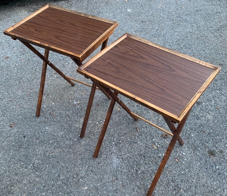 Vintage Woodgrain Folding TV Tray/ Side Tables Set of 2 Mid Century Style Retro