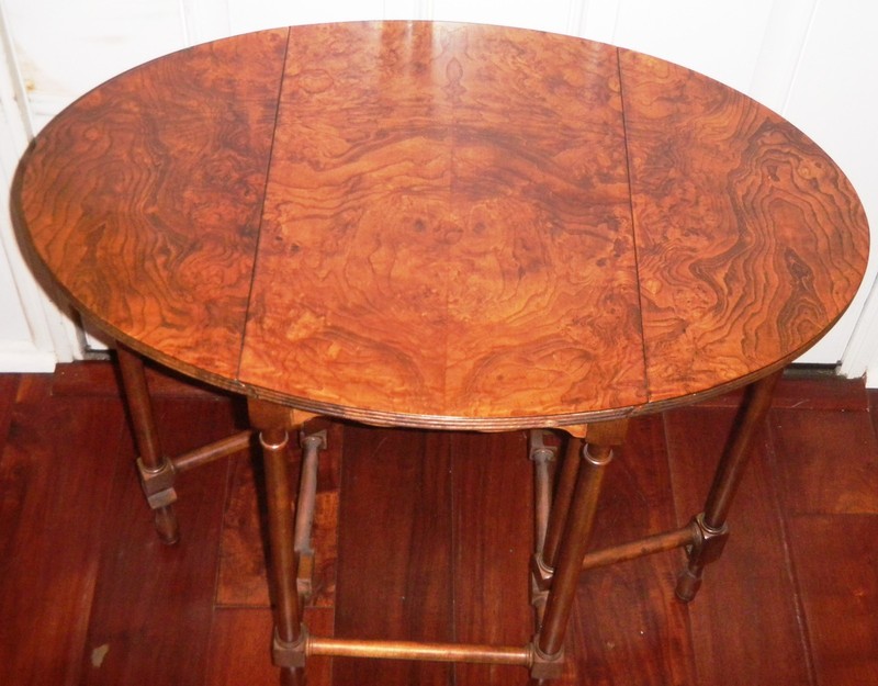 Baker Furniture Vintage Drop Leaf Side Table/ Gate Leg Burled Maple/Walnut Wood gallery