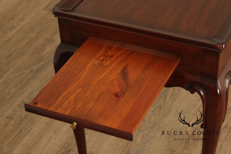 Henkel Harris Queen Anne Style Mahogany Tea Table gallery