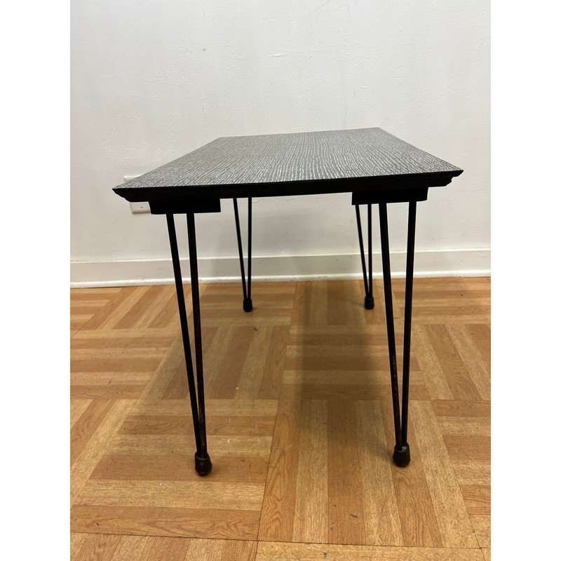 Vintage 1950s Mid Century Modern Hairpin Leg Side Table Gray Black Laminate Top gallery