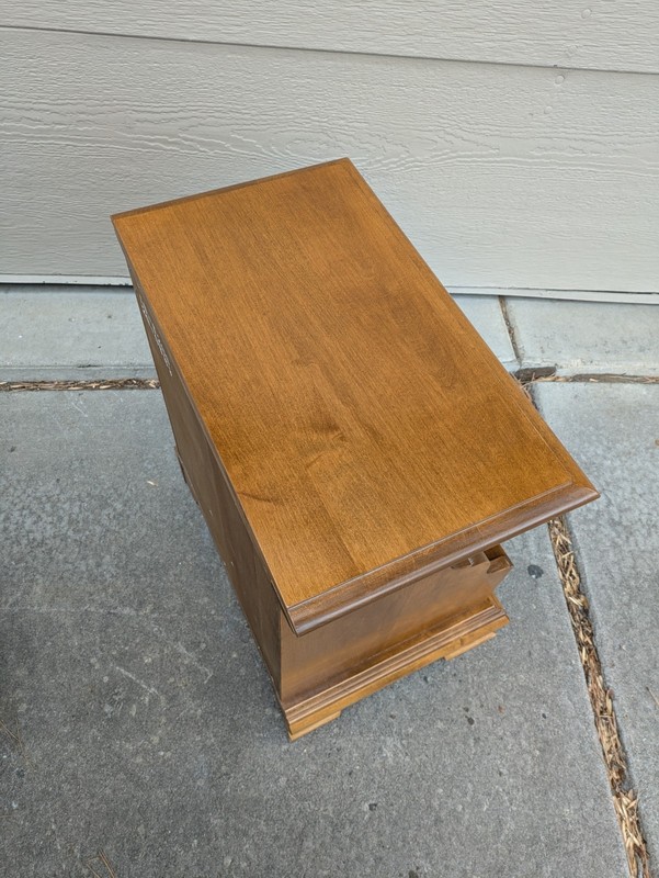 Vintage Ethan Allen Classic Manor Maple Wood End Table Nightstand 10-5206 gallery