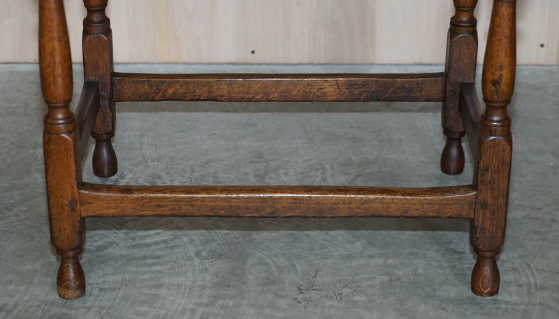 ANTIQUE CIRCA 1700 ENGLISH OAK JOINTED LOWBOY SIDE TABLE WITH SINGLE DRAWER gallery