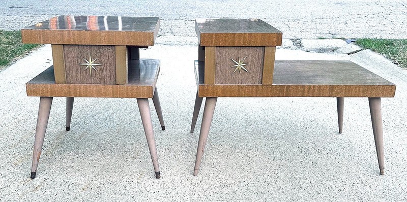 NO SHIPPING VINTAGE MCM ATOMIC BROWN FORMICA END TABLE & SIDE TABLE REALLY SHARP gallery