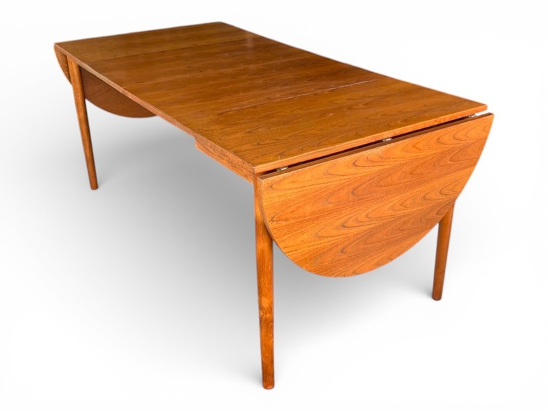 1960s Danish Modern Teak Extendable Dining Table With Tapered Legs gallery