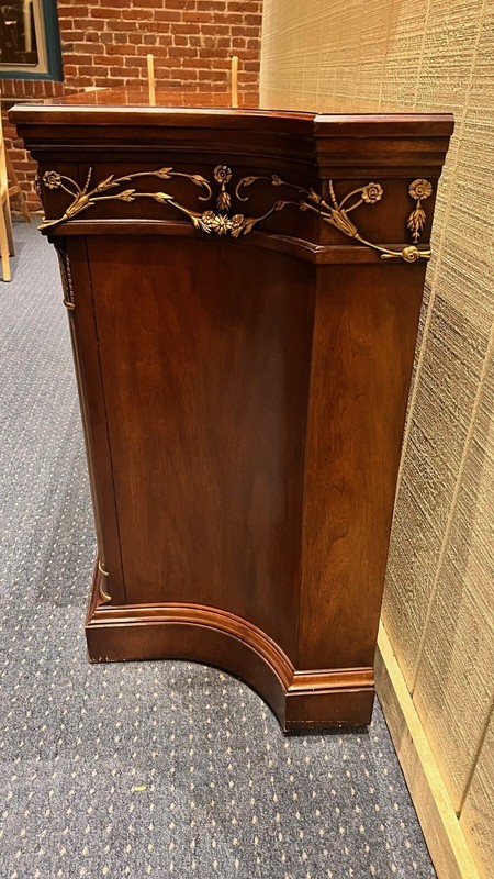 2000s e.j. Victor Regency-Style Mahogany Sideboard With Gilt Accents gallery