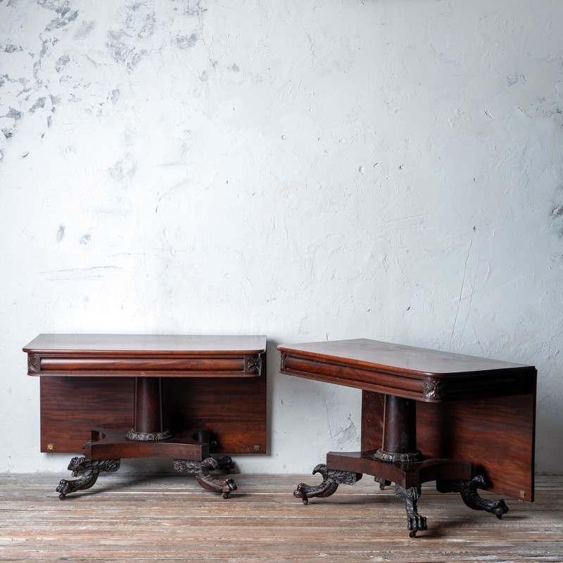 Mahogany Two-Part Dining Table, Philadelphia, c.1830