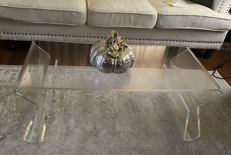 RARE LUCITE ACRYLIC COFFEE TABLE w MAGAZINE Mid Century Modern Hollywood Regency