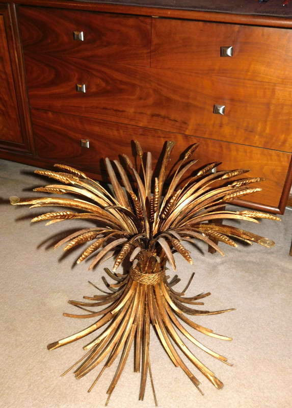 VINTAGE MCM HOLLYWOOD REGENCY SHEAF OF WHEAT GOLD METAL ACCENT TABLE BASE ONLY gallery