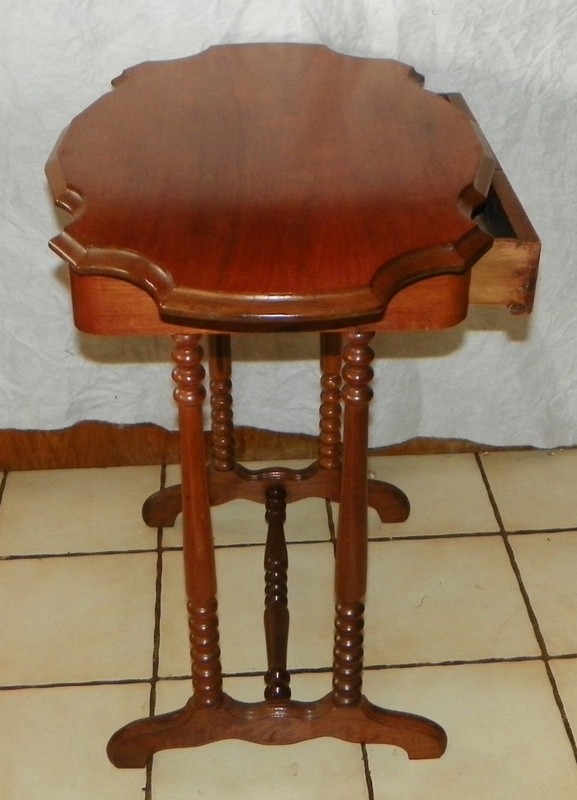 Solid Walnut Slab Top Turtle Top Entry Table with Protective Glass Top (ENT28) gallery