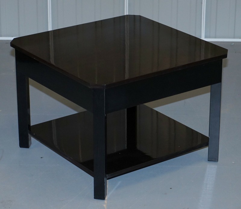 NEW DARK MAHOGANY BEVAN FUNNELL COFFEE TABLE OR LARGE SIDE END LAMP WINE TABLE gallery
