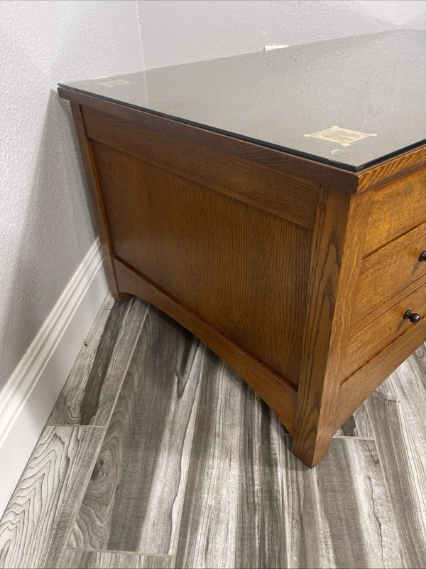 Stickley Harvey Ellis Rectangular Storage Cocktail Table solid Oak 89-743-032 gallery