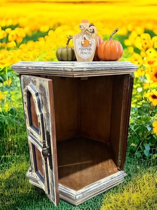 Lane Company vintage end table. Dual door. White with blue underneath. Worn look gallery