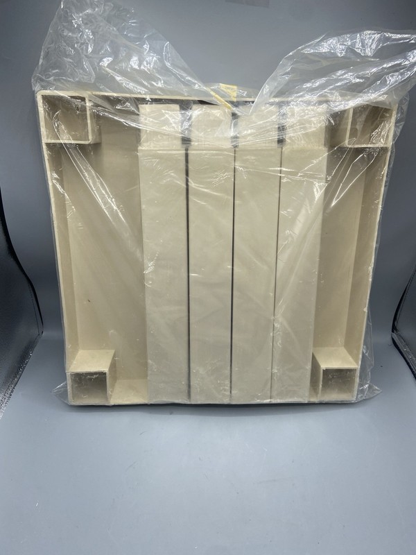 Vintage Mod 1970s 16” Square Cream Plastic Parsons Accent Table Legs READ DESC gallery