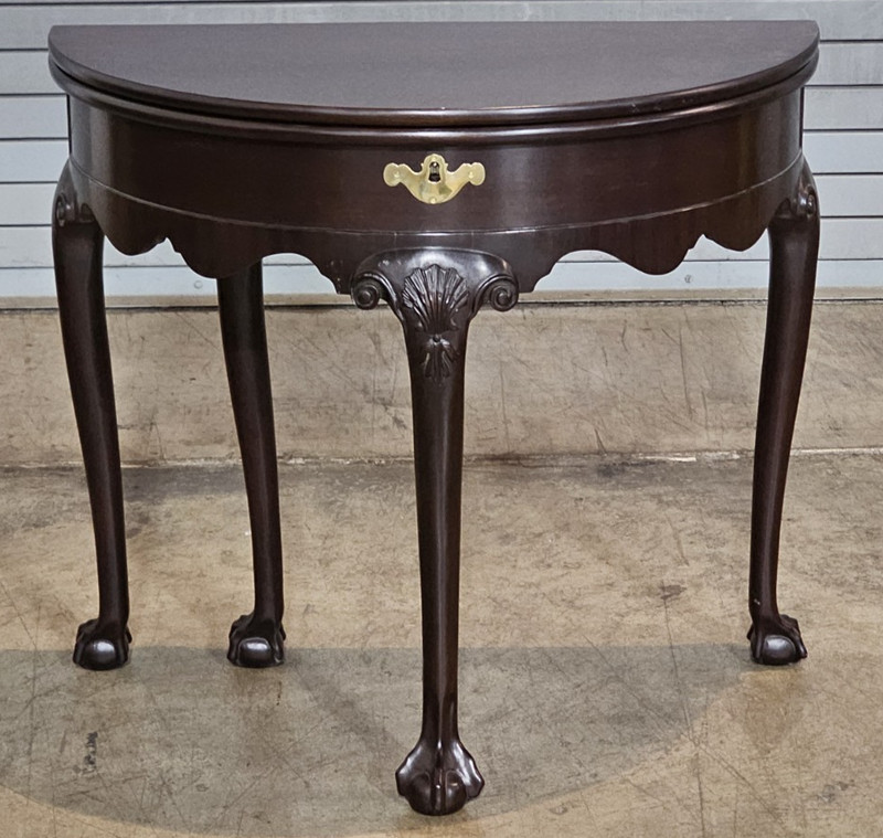 Kittinger Williamsburg Mahogany Hall Table Game Table CW 156 Claw & Ball gallery