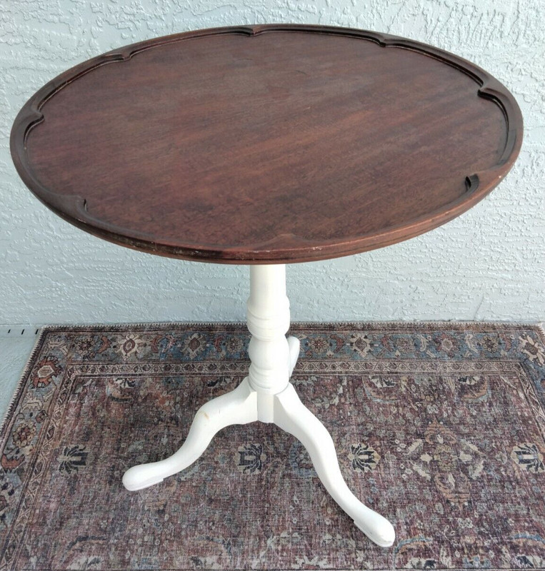 Antique Mahogany Pedestal Pie Crust Table 1890s Side Table Accent