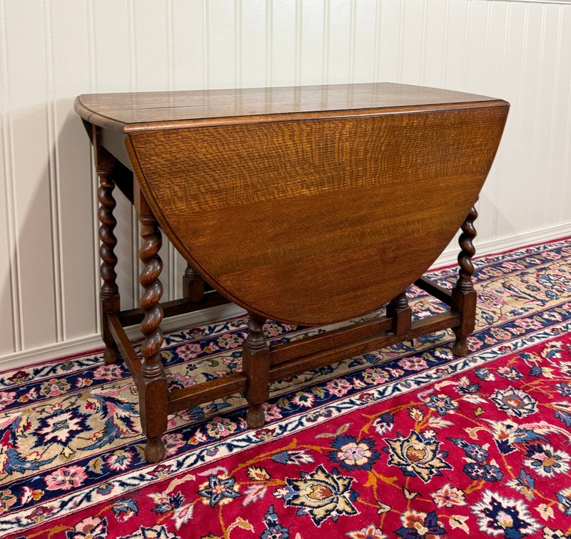 Antique English Large Table Drop Leaf Gateleg Barley Twist Oak Oval c. 1920-30s gallery