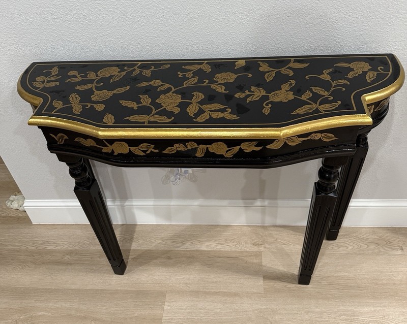 Vintage 1/2 moon Side Table Black Woth Gold Accents