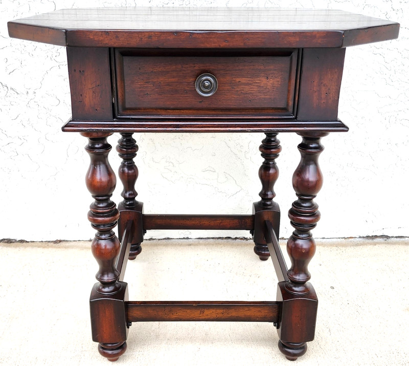 Vintage Lexington Palmer Home Collection Side Table gallery