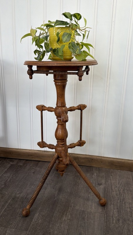 Antique Oak Round Accent Table with Turned Spool Tripod Base Plant Stand
