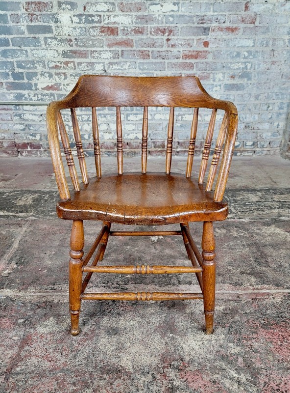 19th century Primitive Capitan Chair gallery