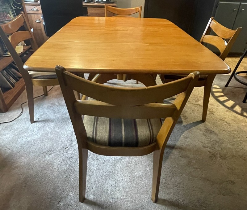Mid-Century Modern Heywood Wakefield Wishbone Drop Leaf Butterfly Dining Table gallery