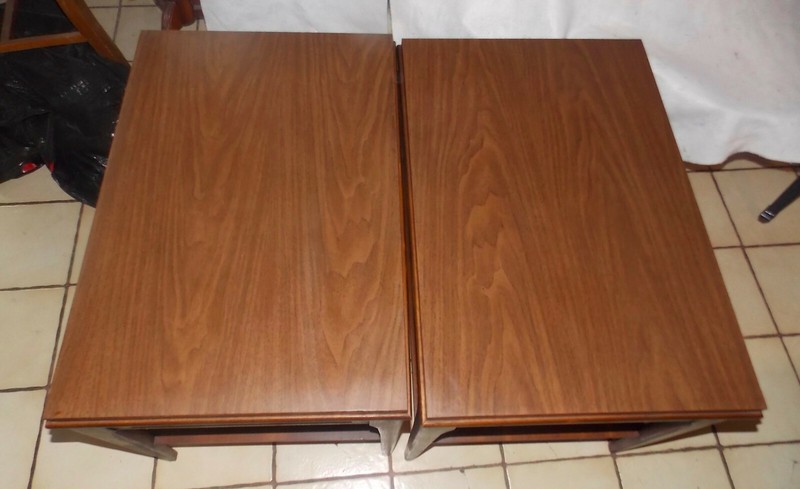 Walnut Mid Century Formica Top End Table / (1 Table) (ET383) gallery