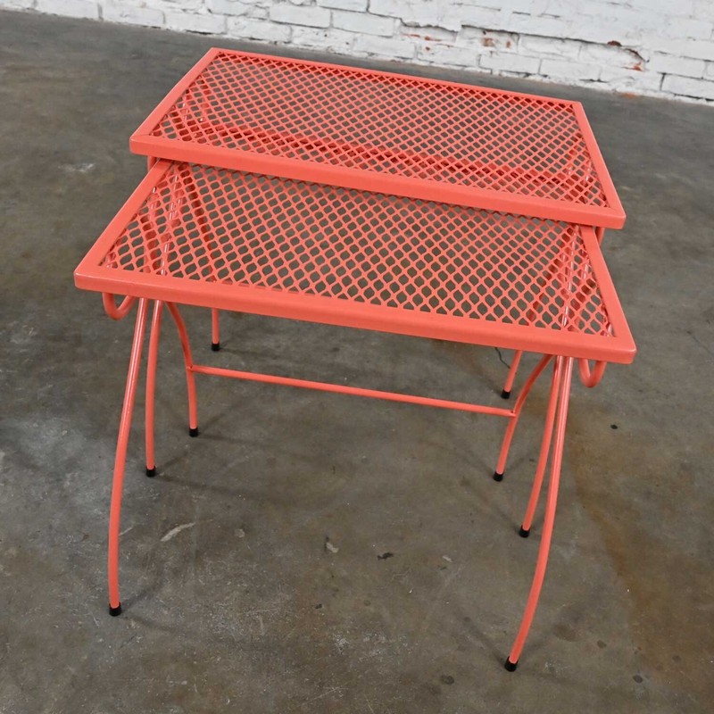 Pr MCM Coral Painted Outdoor Nesting Side Tables Metal Wire & Expanded Metal Top
