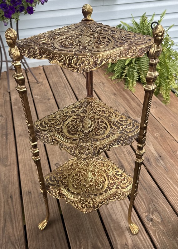 ANTIQUE 1930S BRONZE GOLD FINISH FIGURAL ORNATE 3 TIER SIDE TABLE PLANT STAND