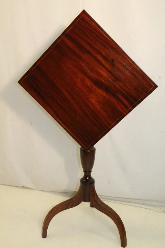 19th Century Regency Mahogany Tilt-Top Side Table –Inlaid Design, End Table .
