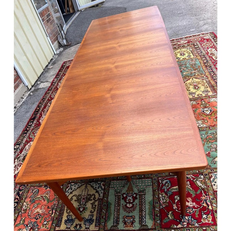 Rare Sibast Danish Dining Room Table and 8 Chairs [VINTAGE] gallery