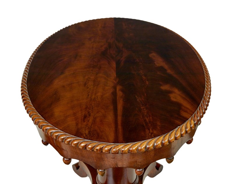 19TH CENTURY FLAME MAHOGANY OVAL SIDE TABLE gallery