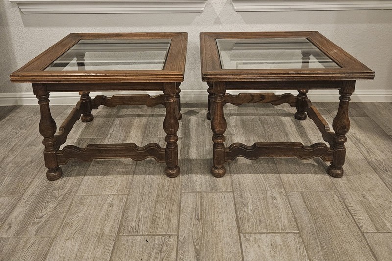 Ethan Allen Royal Charter Oak Square Glass Top Tables Pair Coffee/End Tables EUC
