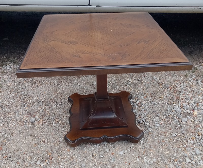 Mid Century Oak and Mahogany Pier Table by Drexel (PT31)