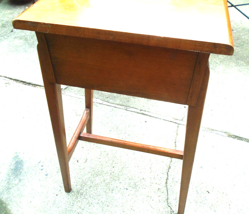 Vintage Maple Hepplewhite Style Splayed Leg Side Work Table Wood Handle antique gallery