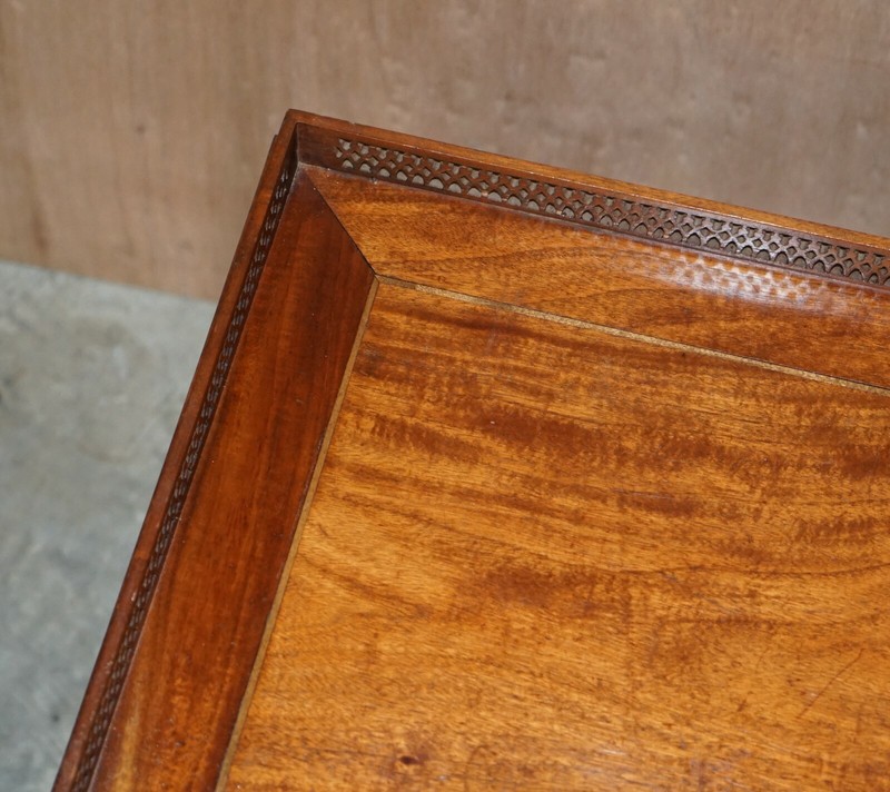 19TH CENTURY THOMAS CHIPPENDALE FRET WORK CARVED SILVER TEA OCCASIONAL TABLE gallery