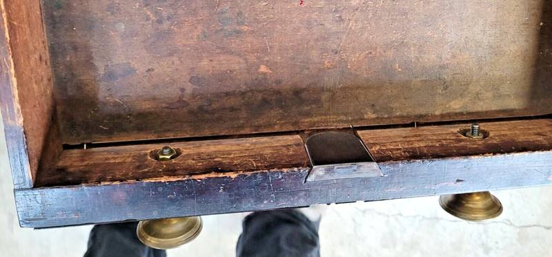 ANTIQUE SHERATON 2 DRAWER DROPLEAF WORKTABLE gallery