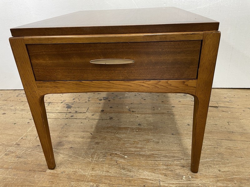 1968 MCM Lane Rhythm Collection Walnut Single End Table w Drawer Brass Plate