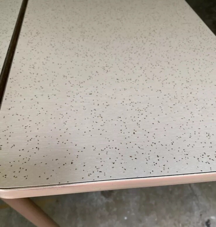 VTG MID CENTURY MODERN MCM DROP LEAF TABLE— one leaf hinge needs to be replaced gallery
