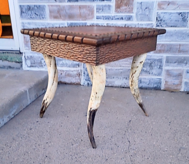 Vintage Mid Century Square Leather Top Bull Cow Horn Leg End Side Table gallery