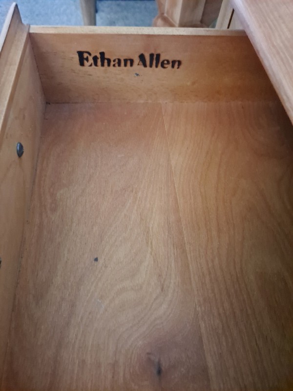 End Tables Set - (Ethan Allen - Vintage) gallery
