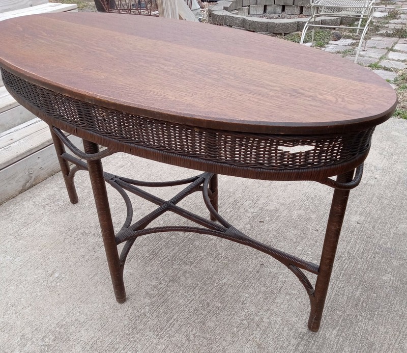 Oval Quartersawn Oak Wicker Entry Table / Parlor Table (ENT6) gallery