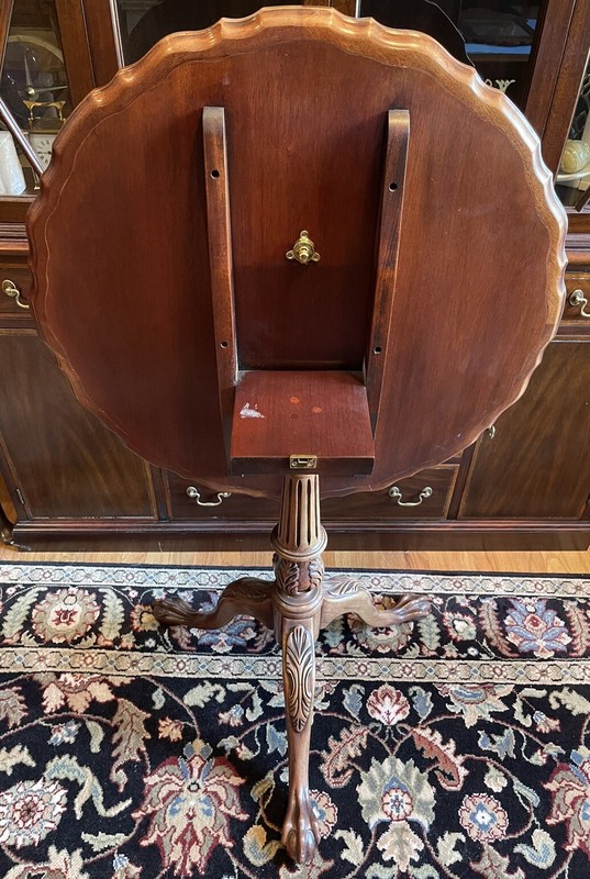 Hickory Chair? Tilt Top Large Mahogany Piecrust Ball and Claw Table gallery