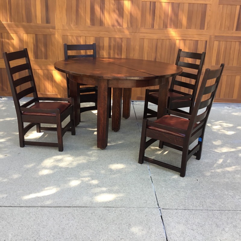 Gustav Stickley Mission Oak Arts & Crafts Extension Dining Table, Newly Restored
