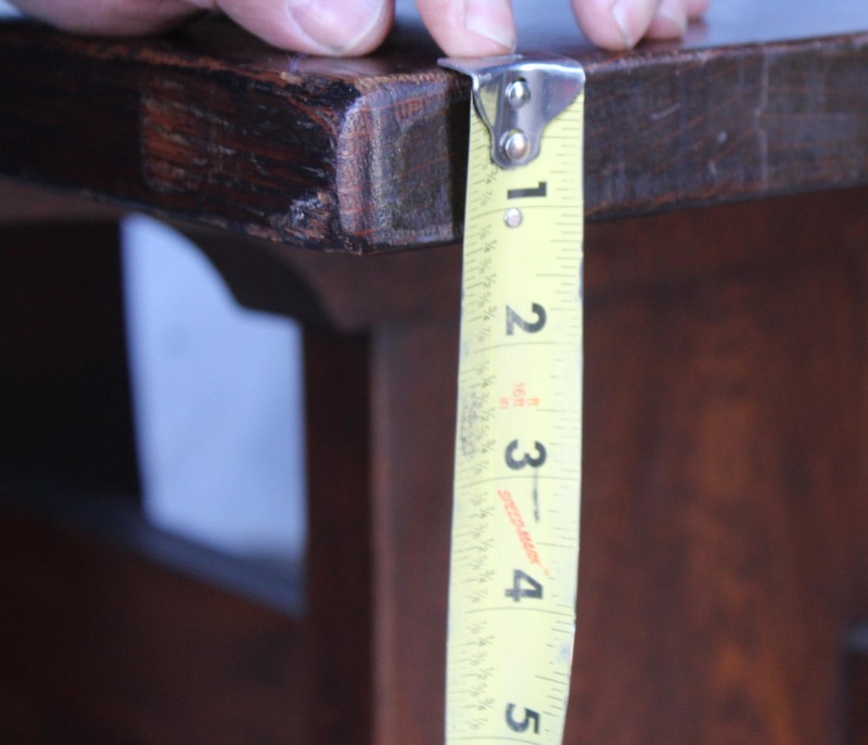 Antique Mission Oak Table – “Mouse hole” L and JG Stickley gallery