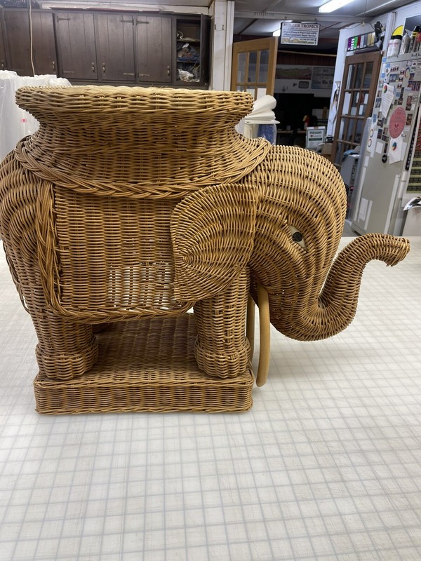 Vintage Rattan Wicker Elephant Side Table Plant Stand End Table gallery