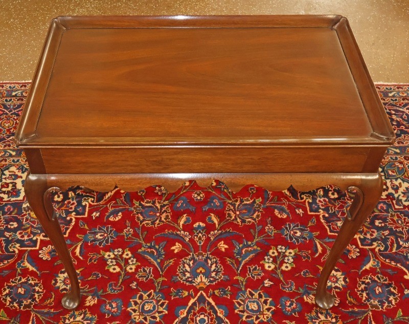 Kittinger Colonial Williamsburg Mahogany Queen Anne Style Tea Table gallery